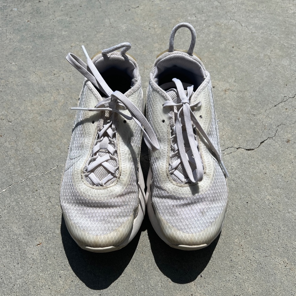 Girl’s NIKE AIR MAX